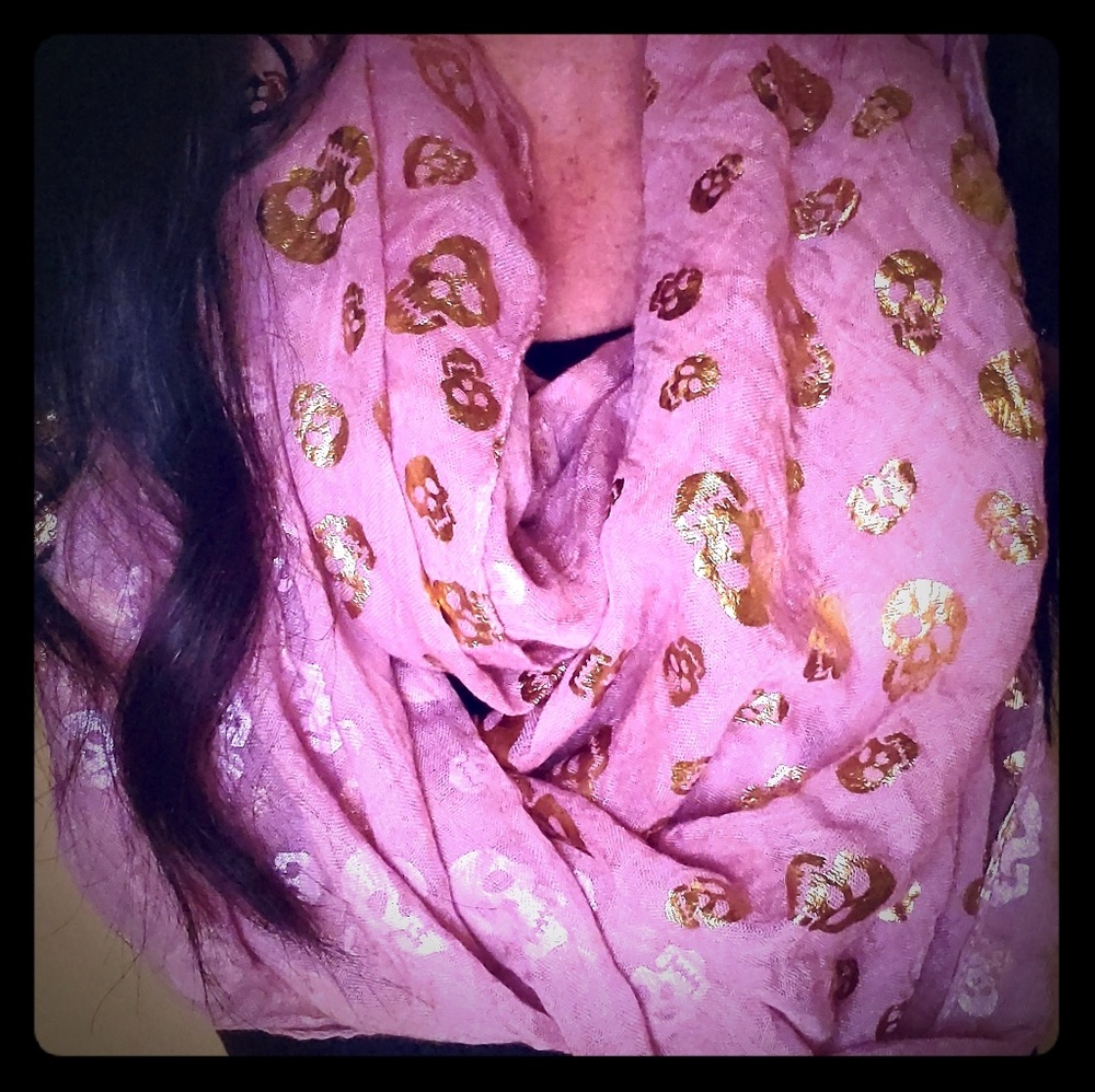 Dress Scarf 💀